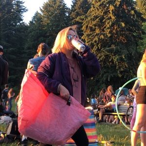 Meet your Posher, Natalie